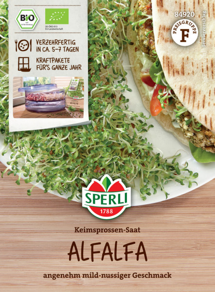 Produktbild von Sperli BIO Keimsprossen-Saat Alfalfa mit Darstellung der Sprossen auf einem Teller und Packung sowie Hinweisen auf Bio-Qualität und mild-nussigen Geschmack.
