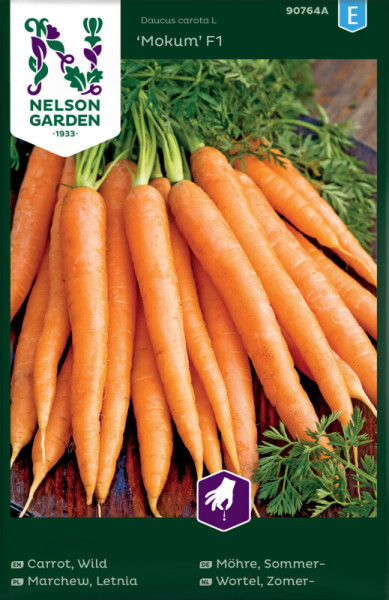 Produktbild von Nelson Garden Sommermöhre Mokum F1 mit Darstellung frischer, oranger Karotten auf einer Holzoberfläche und Verpackungsdesign mit Markenlogo, Produktbezeichnung sowie mehrsprachigen Beschreibungen.
