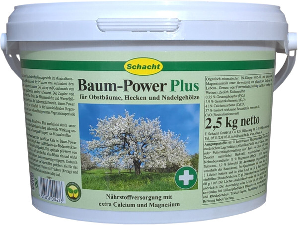 Produktbild von Schacht Baum-Power Plus in einer 2, 5, kg Verpackung mit Informationen zur Anwendung und Nährstoffzusammensetzung auf Deutsch.