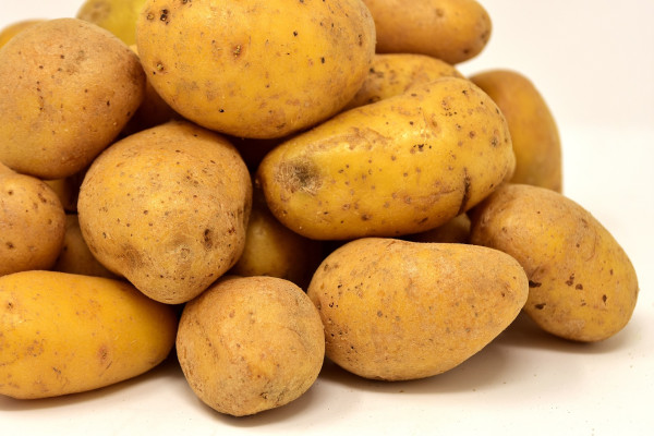 potatoes-3299046_1920