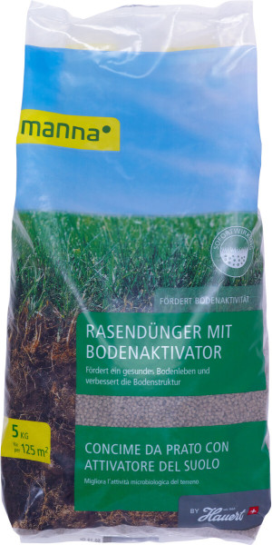 Produktbild von MANNA Rasenduenger mit Bodenaktivator 5kg mit Informationen zur Bodenverbesserung und Dosierung in deutscher und italienischer Sprache.