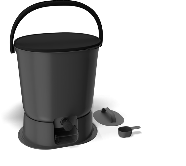 Produktbild des Multikraft Bokashi Haushaltseimers Organko Essential in Schwarz mit einem Fassungsvermögen von 15, 3, Liter inklusive Deckel, Ausgießer, Presse und Messbecher.