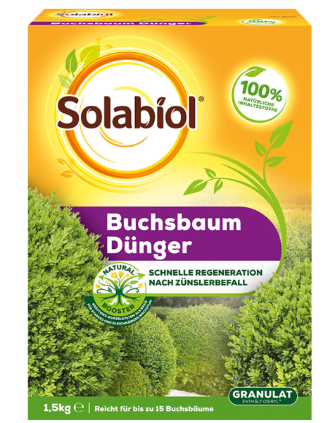 Produktbild von Solabiol Buchsbaum Dünger Verpackung mit Hinweisen auf schnelle Regeneration nach Zünslerbefall und Angabe des Inhalts von 1, 5, kg reicht für bis zu 15 Buchsbäume.