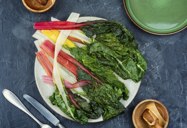 2400-sauteed-swiss-chard