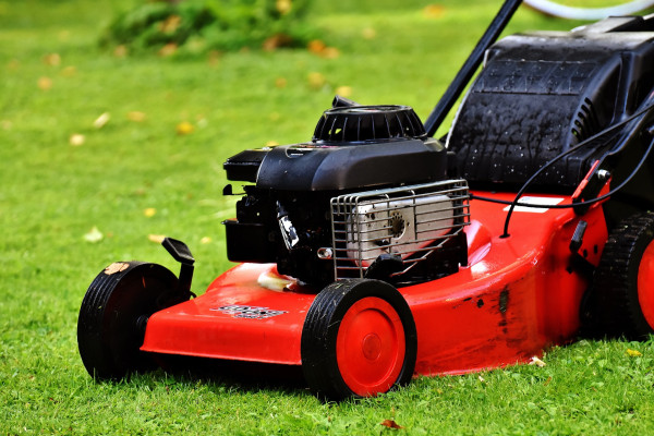 lawn-mower-2293876_1920