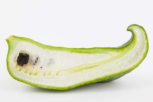 2400-stuffing-cucumber-isolated-in-white-background-cyclanthera-pedata